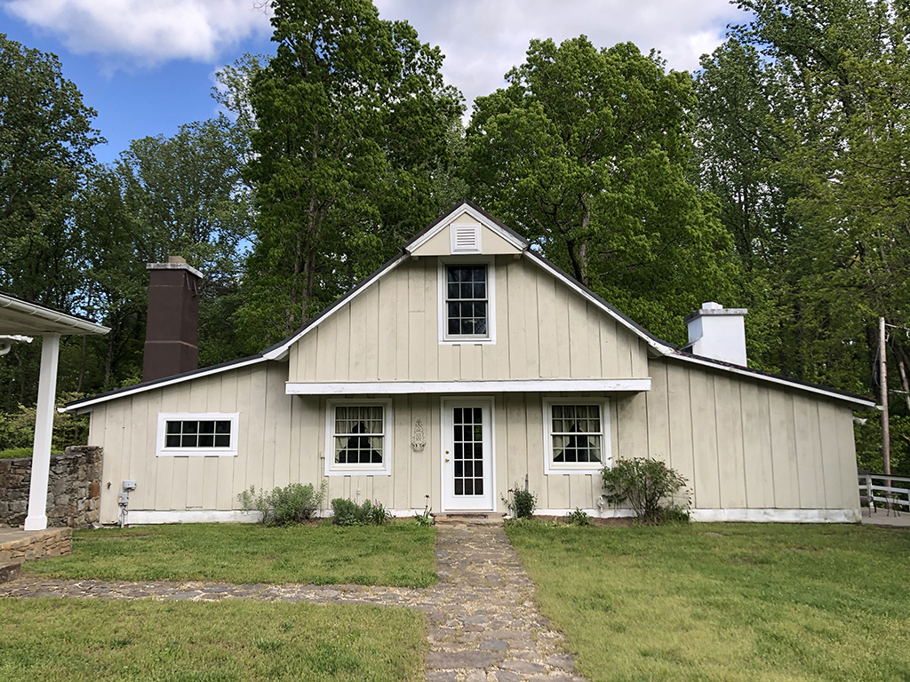 Thomas & Talbot Spring Hill